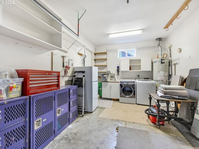 1761 S EDGEWOOD St, Seaside, OR 97138