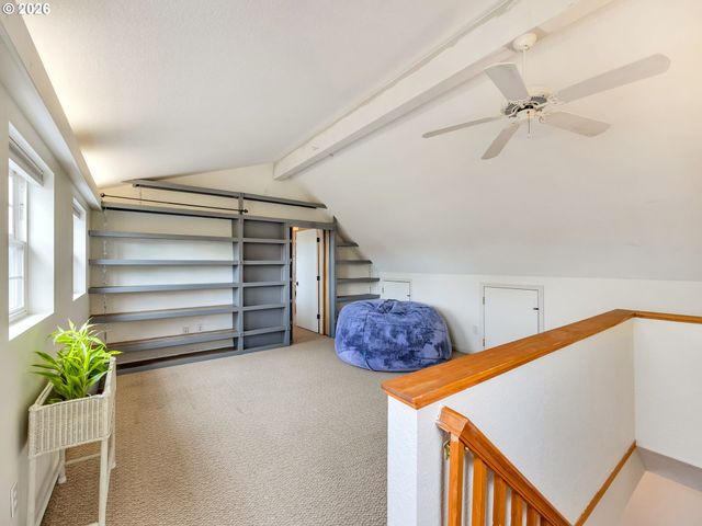 1761 S EDGEWOOD St, Seaside, OR 97138