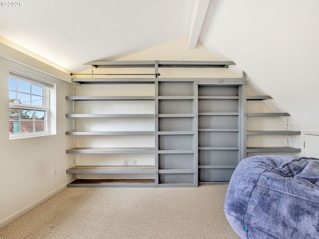 1761 S EDGEWOOD St, Seaside, OR 97138