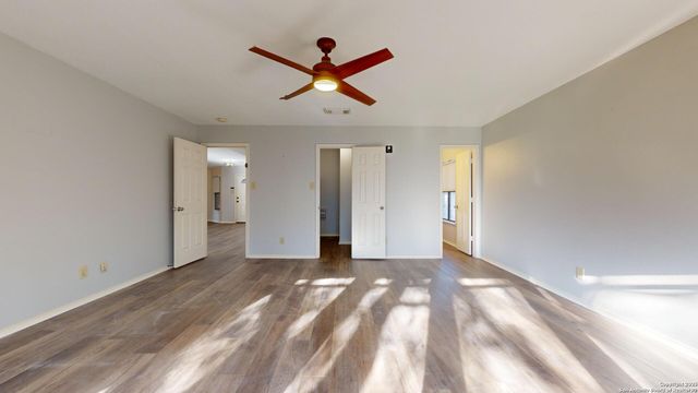 22011 KENTON KNL, San Antonio, TX 78258