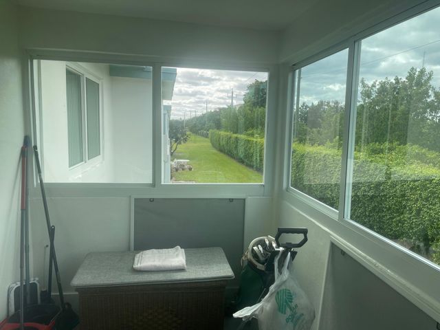 1117 Lake Terrace F-207, Boynton Beach, FL 33426