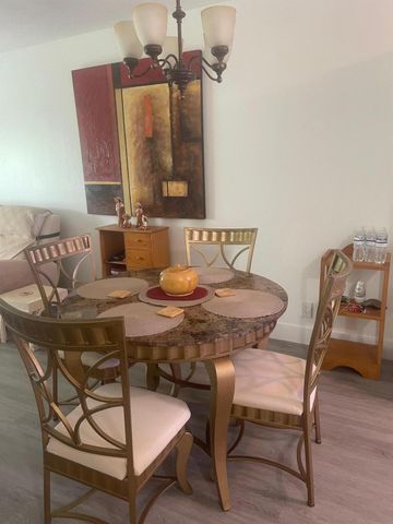 1117 Lake Terrace F-207, Boynton Beach, FL 33426