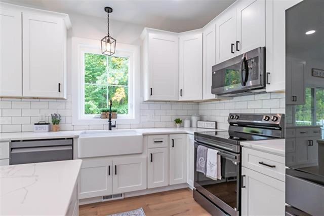 956 North Barnstead Road, Barnstead, NH 03225