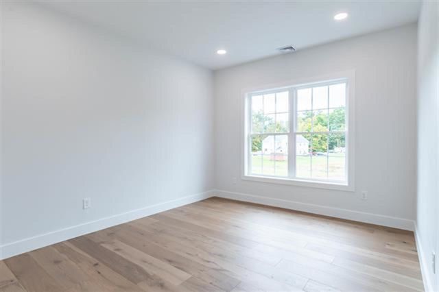 956 North Barnstead Road, Barnstead, NH 03225