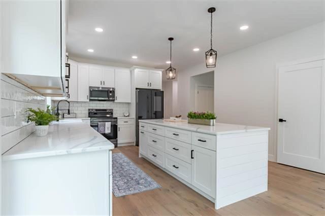 956 North Barnstead Road, Barnstead, NH 03225