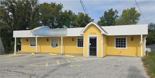 1806 N Commercial Street, Harrisonville, MO 64701