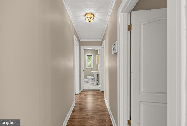 2155 KINGSWOOD LN, Broomall, PA 19008