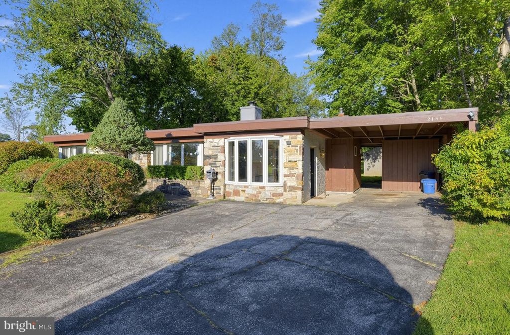 2155 KINGSWOOD LN, Broomall, PA 19008 — exterior