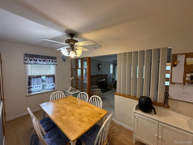 377 Wellington Crescent Boulevard, Mt Clemens, MI 48043