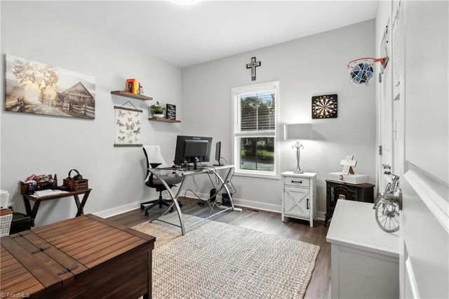 1206 Deerfield Drive, Reidsville, NC 27320