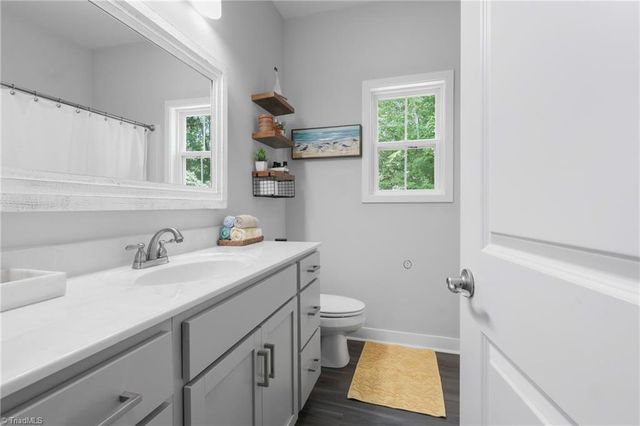 1206 Deerfield Drive, Reidsville, NC 27320