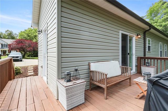 1206 Deerfield Drive, Reidsville, NC 27320