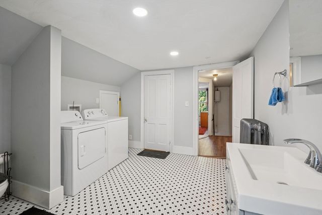 101 Mount Pleasant Ave 101, Boston, MA 02119