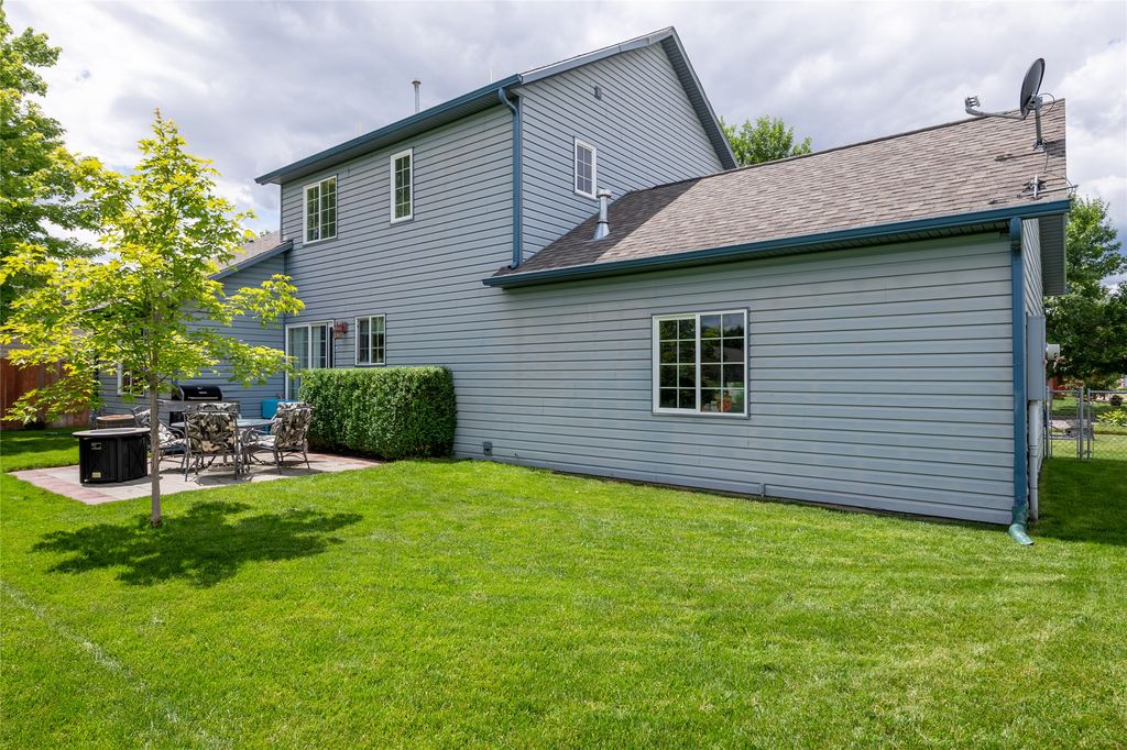 Image 25 of property listing at 2642 Sheffield Drive, Missoula, MT 59808