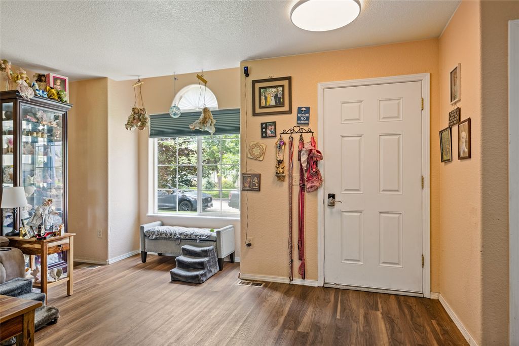 Image 5 of property listing at 2642 Sheffield Drive, Missoula, MT 59808