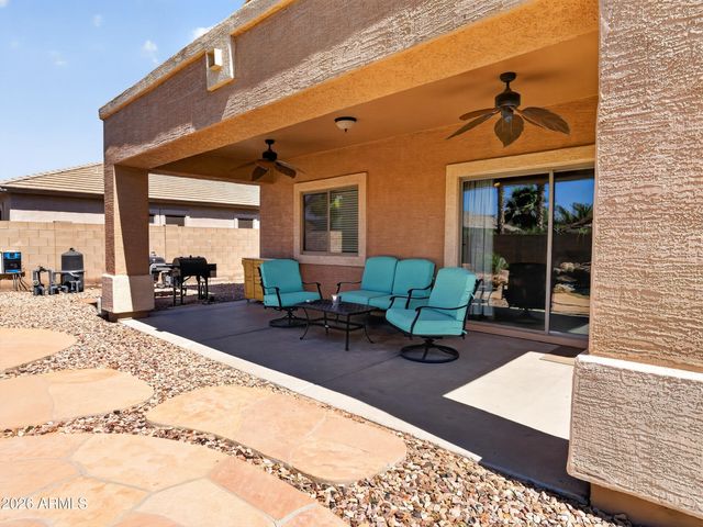 43251 W CYDNEE Drive, Maricopa, AZ 85138