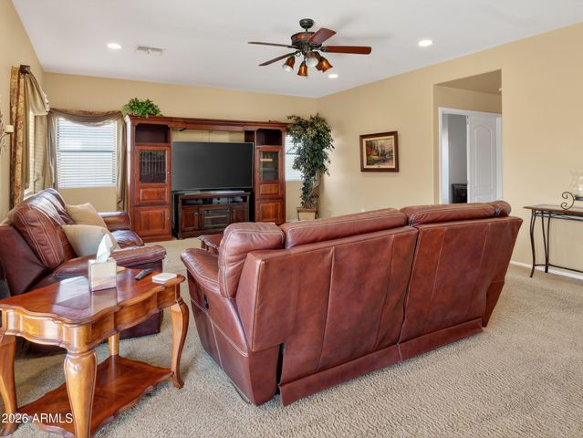 43251 W CYDNEE Drive, Maricopa, AZ 85138