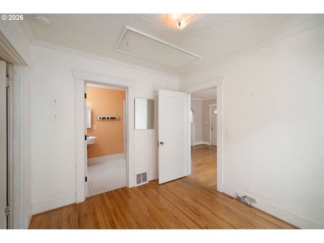 4737 Ne 31ST Ave, Portland, OR 97211
