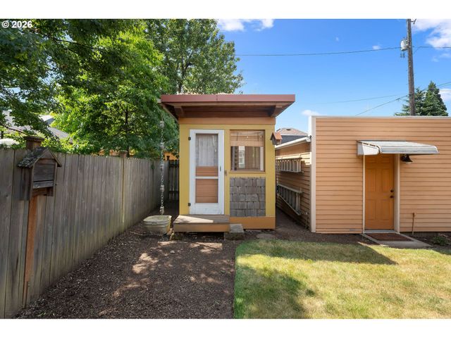 4737 Ne 31ST Ave, Portland, OR 97211