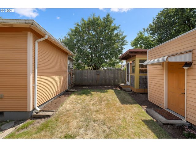 4737 Ne 31ST Ave, Portland, OR 97211