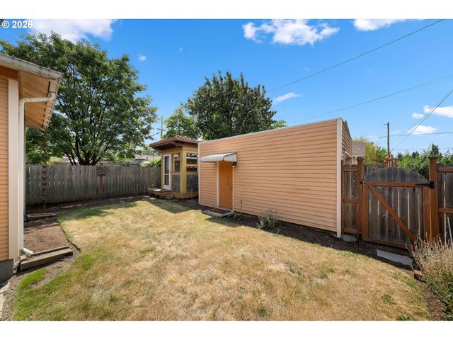 4737 Ne 31ST Ave, Portland, OR 97211