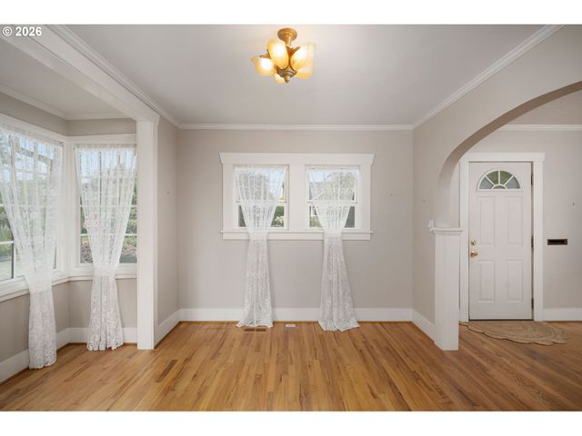 4737 Ne 31ST Ave, Portland, OR 97211