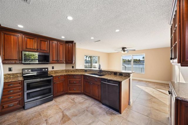 1918 SW 175th Ave, Miramar, FL 33029