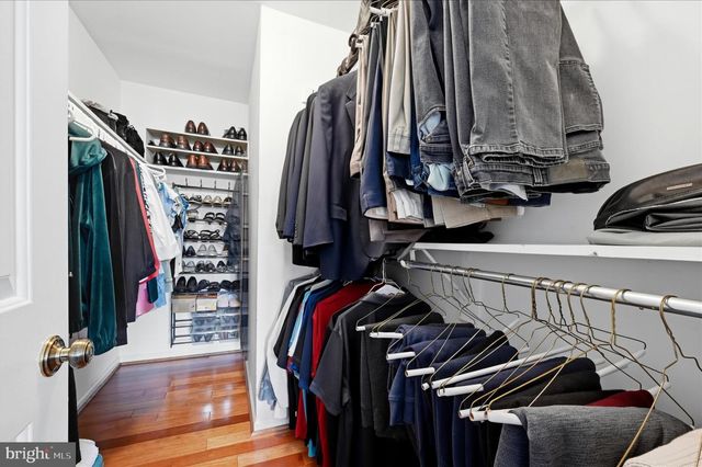 7001 EBBTIDE LN, Burke, VA 22015