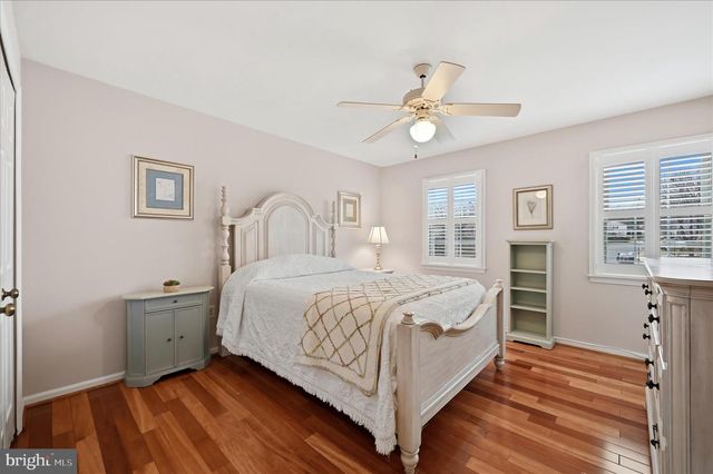 7001 EBBTIDE LN, Burke, VA 22015