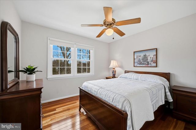 7001 EBBTIDE LN, Burke, VA 22015