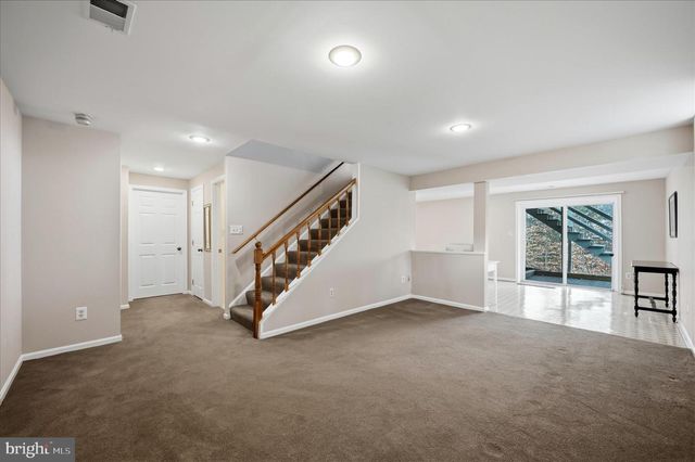 7001 EBBTIDE LN, Burke, VA 22015