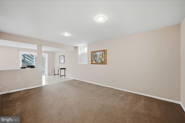 7001 EBBTIDE LN, Burke, VA 22015