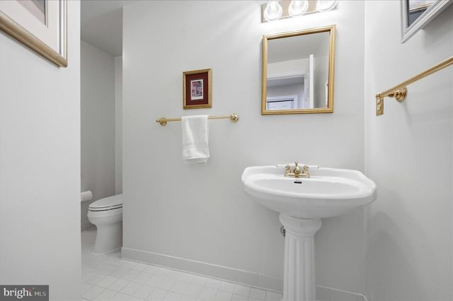 7001 EBBTIDE LN, Burke, VA 22015