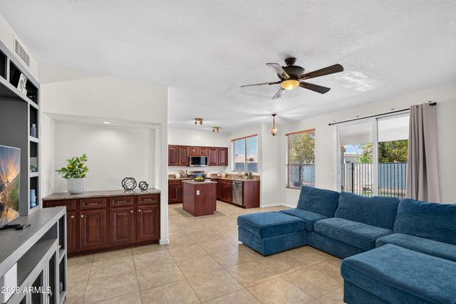 1100 W GLENMERE Drive, Chandler, AZ 85224