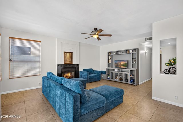 1100 W GLENMERE Drive, Chandler, AZ 85224