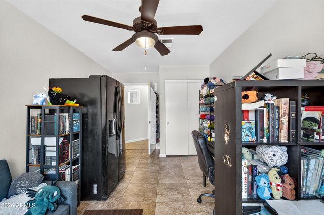 1100 W GLENMERE Drive, Chandler, AZ 85224