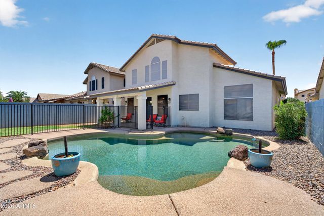 1100 W GLENMERE Drive, Chandler, AZ 85224