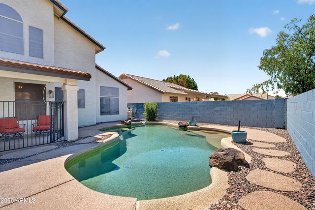 1100 W GLENMERE Drive, Chandler, AZ 85224