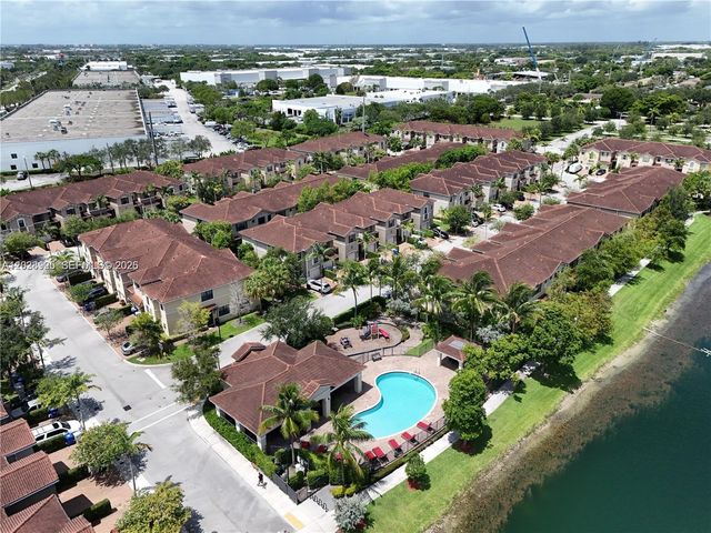 3345 NW 11th Ave, Pompano Beach, FL 33064