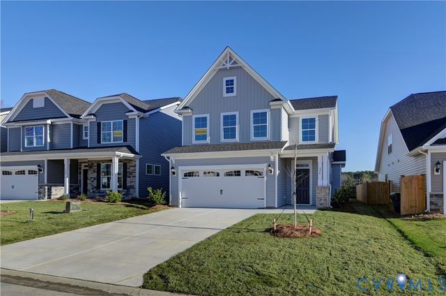 10243 Szalay Ln, Ashland, VA 23005