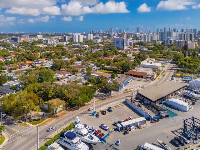 1884 NW 15th St, Miami, FL 33125