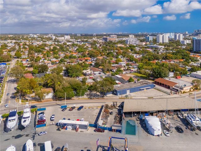 1884 NW 15th St, Miami, FL 33125