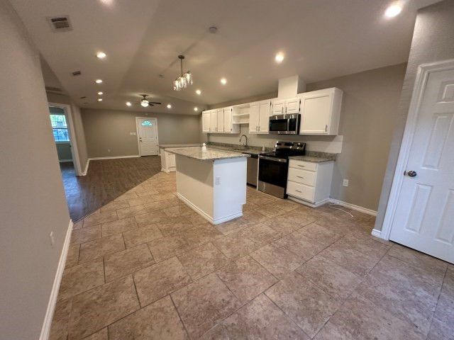 1114 14th Street, Mineral Wells, TX 76067