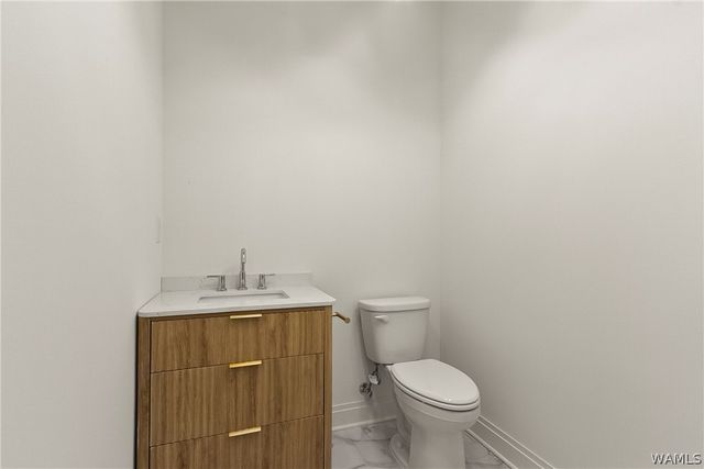 11208 Highland Lakes, Northport, AL 35475