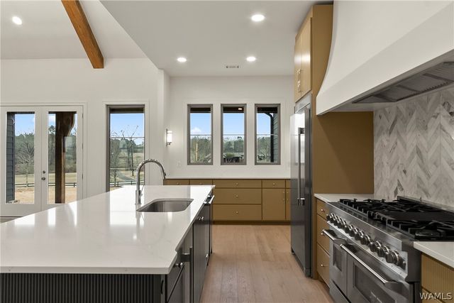 11208 Highland Lakes, Northport, AL 35475