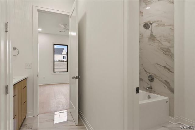 11208 Highland Lakes, Northport, AL 35475