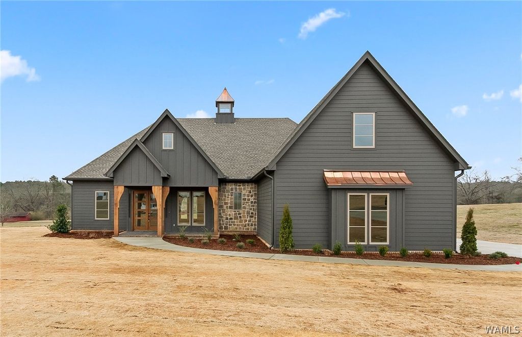 11208 Highland Lakes, Northport, AL 35475