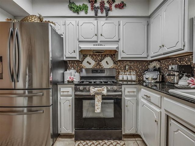 6317 Futurity Drive, Harrah, OK 73045