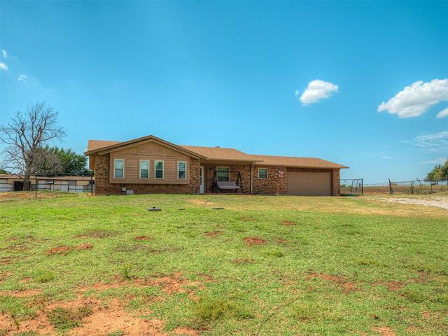 6317 Futurity Drive, Harrah, OK 73045