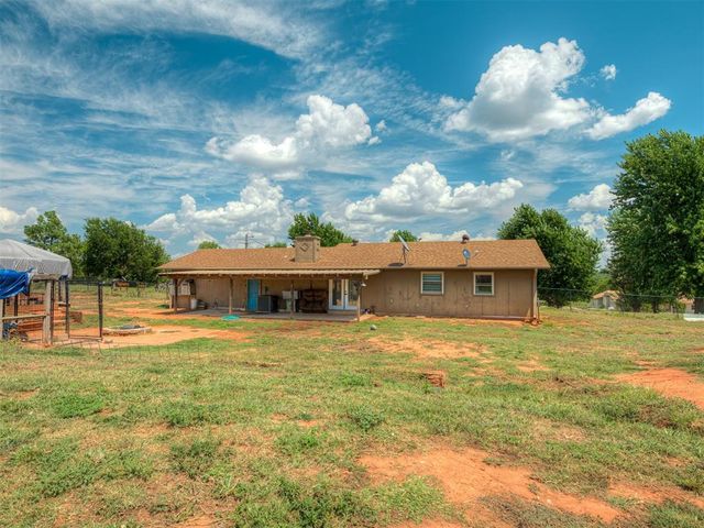 6317 Futurity Drive, Harrah, OK 73045